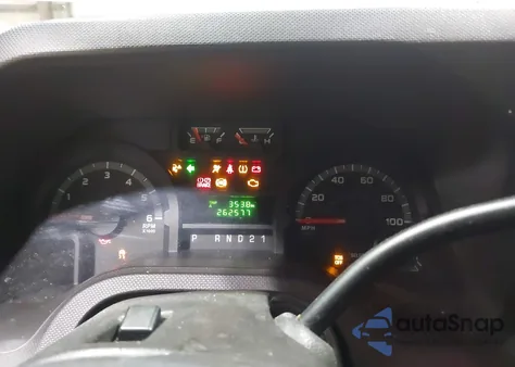 2011 Ford E-250 Commercial z USA, uszkodzony, nr VIN 1FTNE2EW6BDA04338